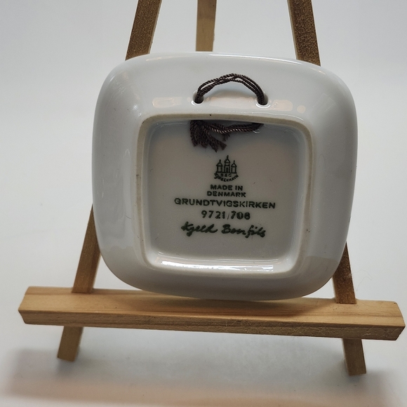 3 Mini Vit Copenhagen Denmark Plates" FANO", "Grundtvigs", & "Christiansborg" - Picture 10 of 17